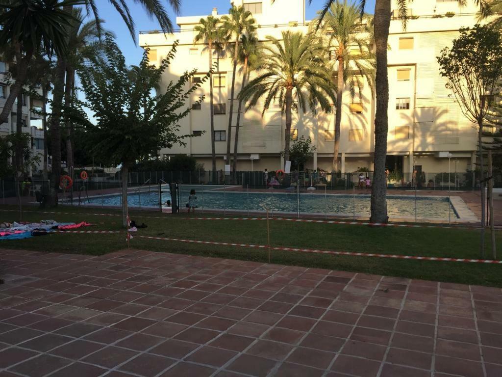 トレモリノスMontemar Puertoアパートメント エクステリア 写真