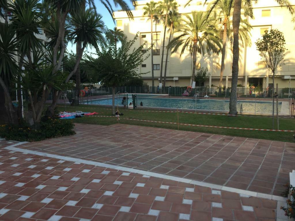 トレモリノスMontemar Puertoアパートメント エクステリア 写真